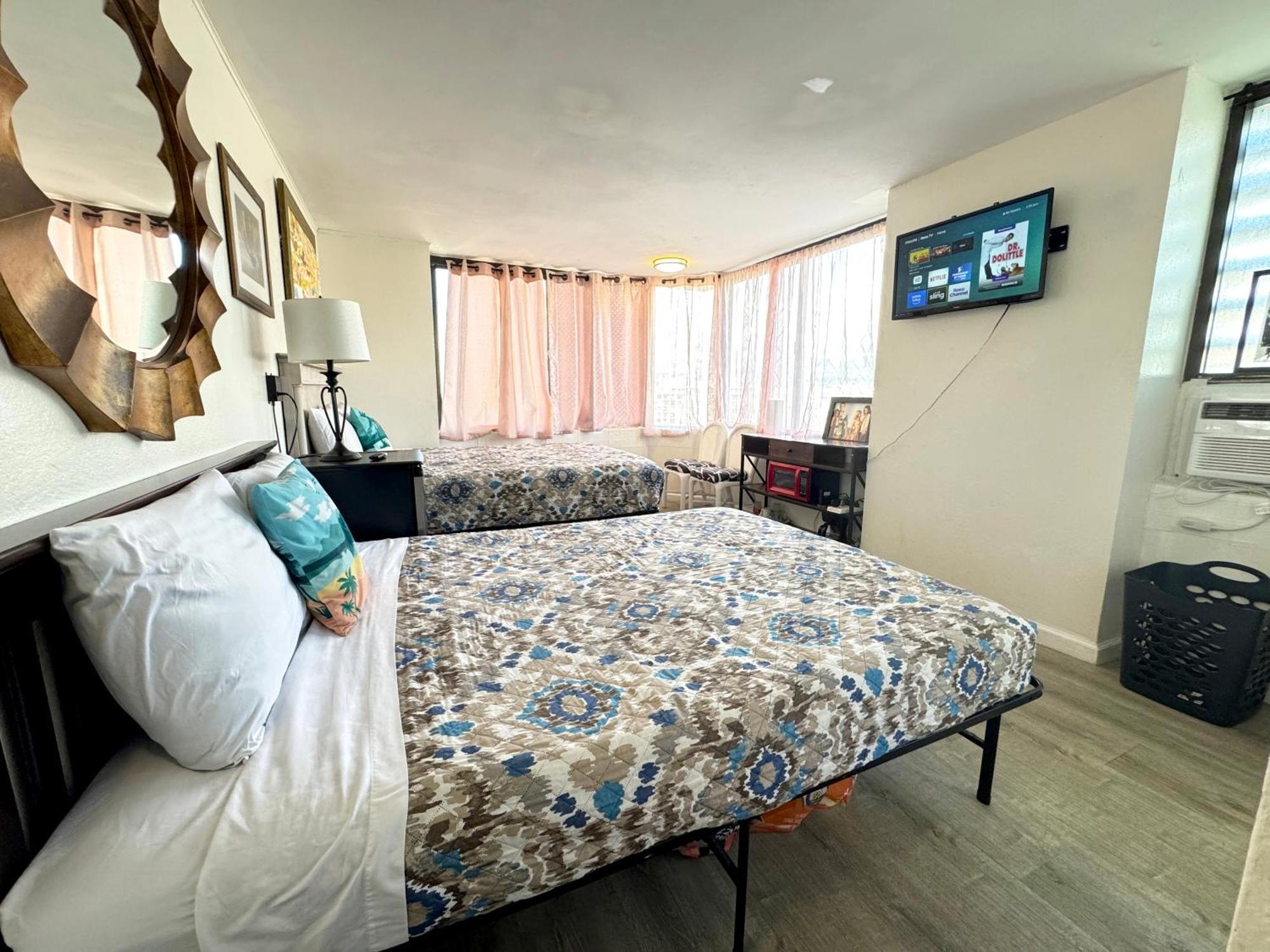 Apartment Hawaii Movie Waikikiseaside4person Honolulu